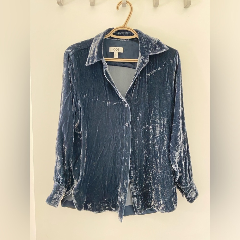 COS velvet blue shirt Small